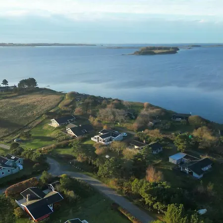 Sommerhus Med Havudsigt Ved Faldsled *