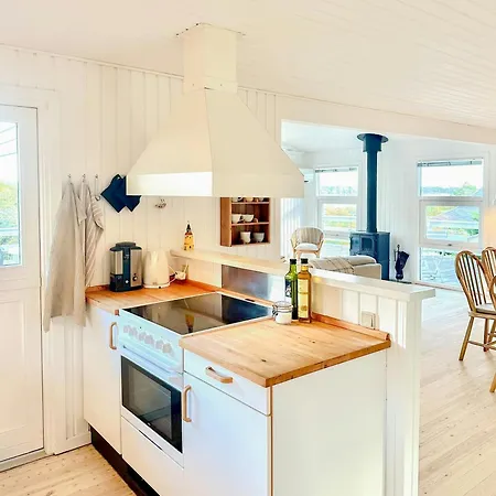 Sommerhus Med Havudsigt Ved Faldsled *