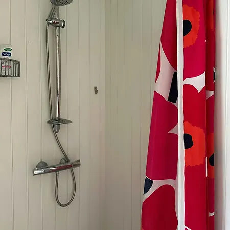 بيت للعطل Sommerhus Med Havudsigt Ved Faldsled